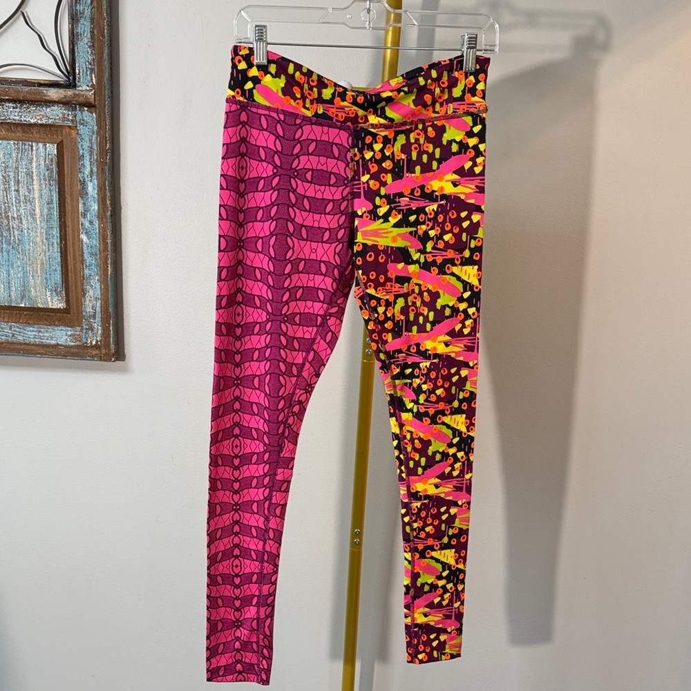 Zumba Fitness Neon Pink Multi-Pattern Leggings